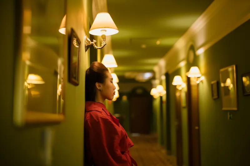 The Luxury of Less: Why the Most Elegant People Say No More Than They Say Yes